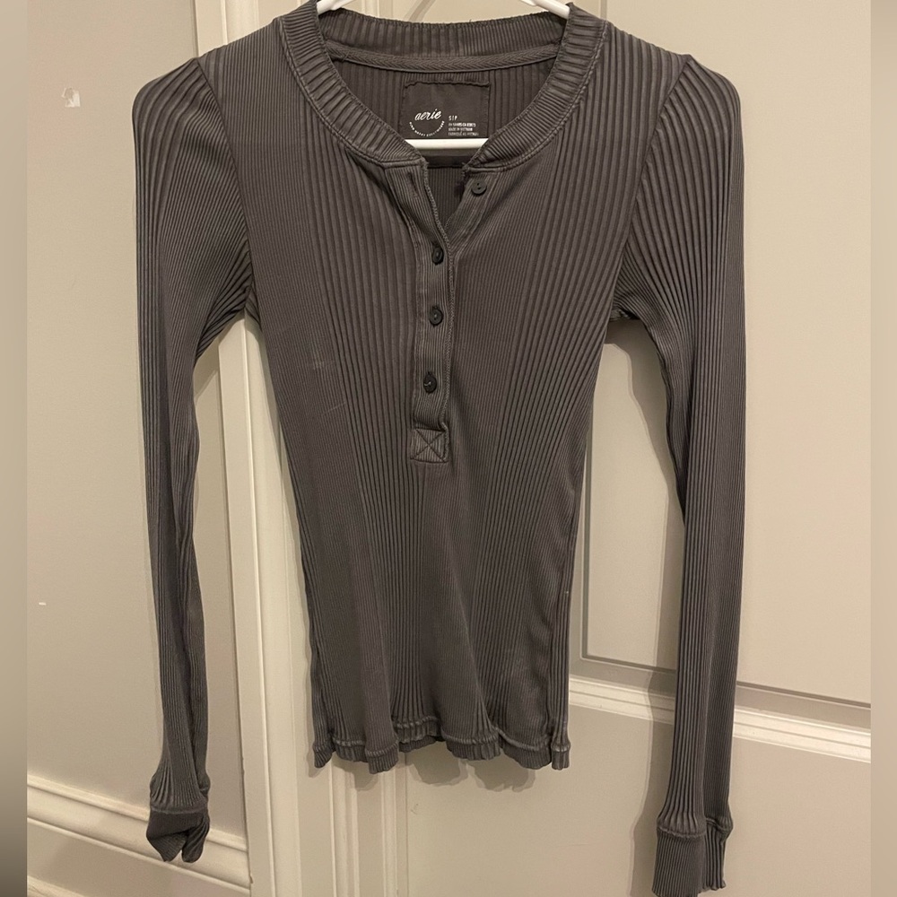 Aerie Henley